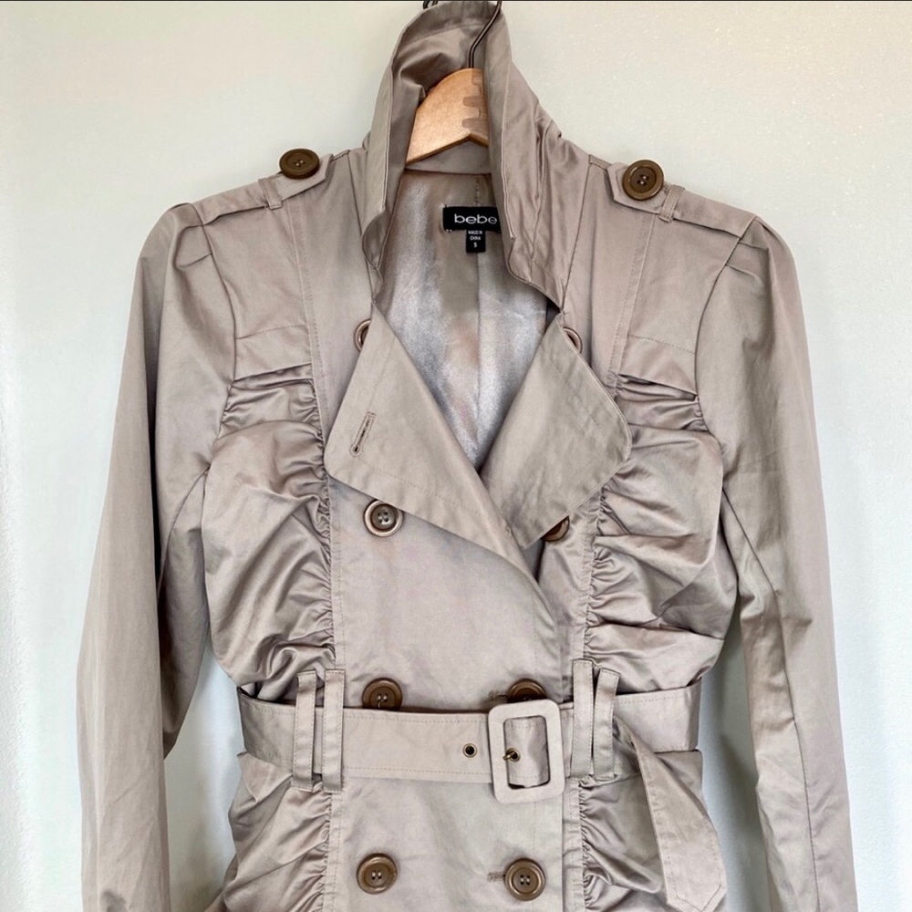 bebe Ruffled Trench Coat - Picture 3 of 7